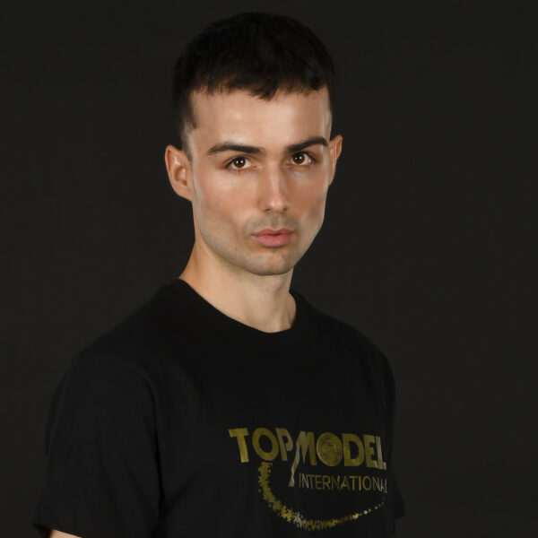 700 – ENRIQUE
