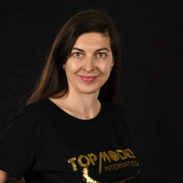 44 – VALENTYNA